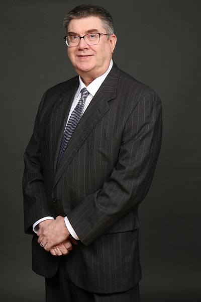 Robert W. Mueller attorney photo